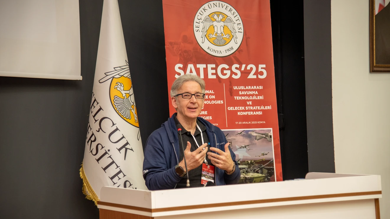 Selçuk Üniversitesinde yazılım ve siber güvenlik anlatıldı